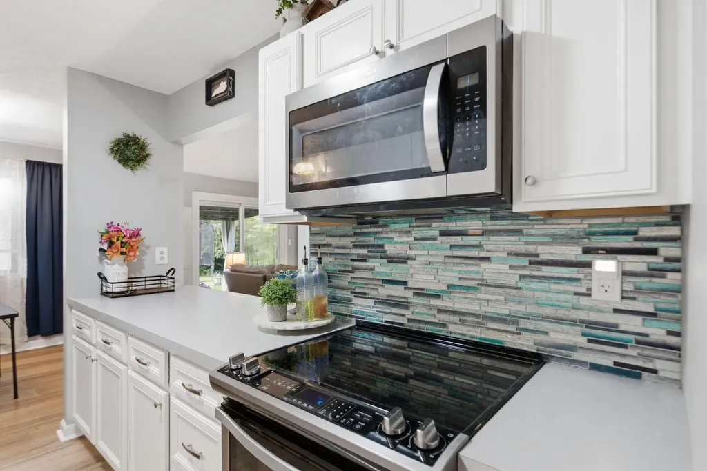 3341 Featherston Drive Lexington KY 40515