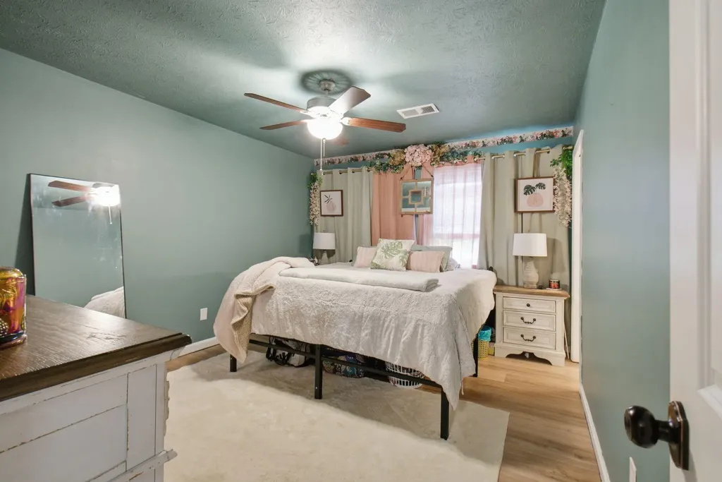 3341 Featherston Drive Lexington KY 40515