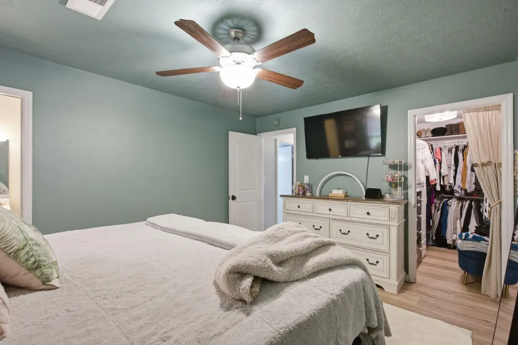 3341 Featherston Drive Lexington KY 40515