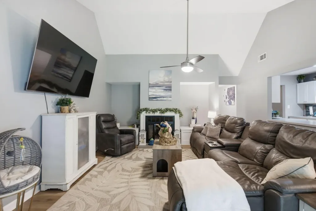 3341 Featherston Drive Lexington KY 40515