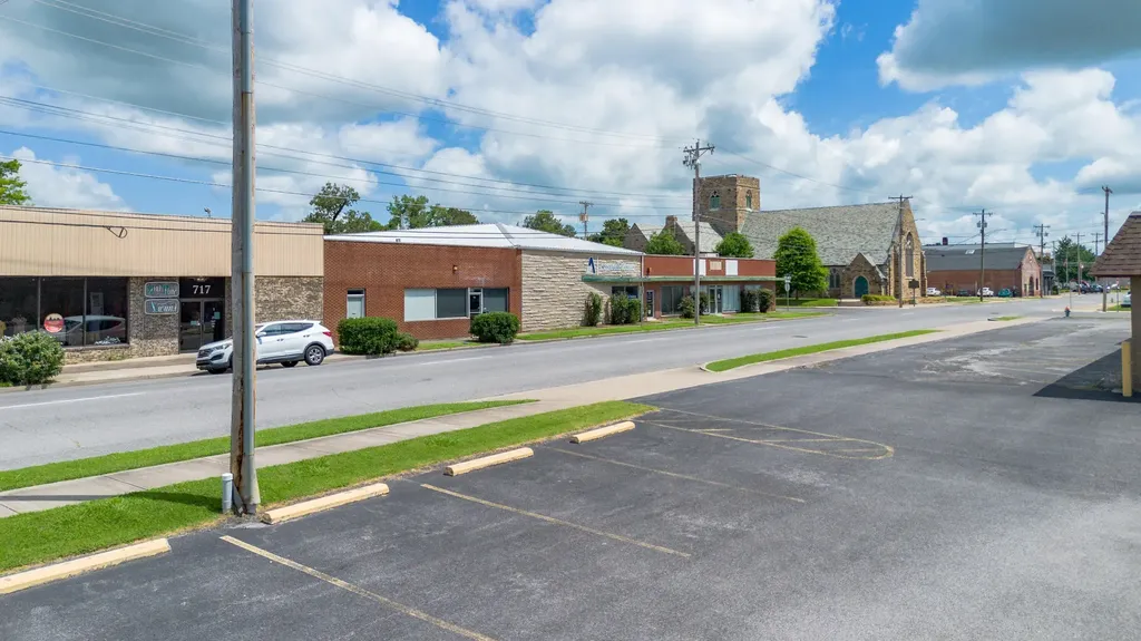 703 Jefferson Street Paducah KY 42001
