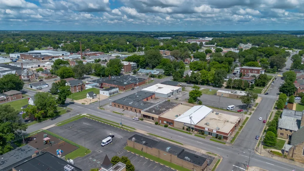 703 Jefferson Street Paducah KY 42001