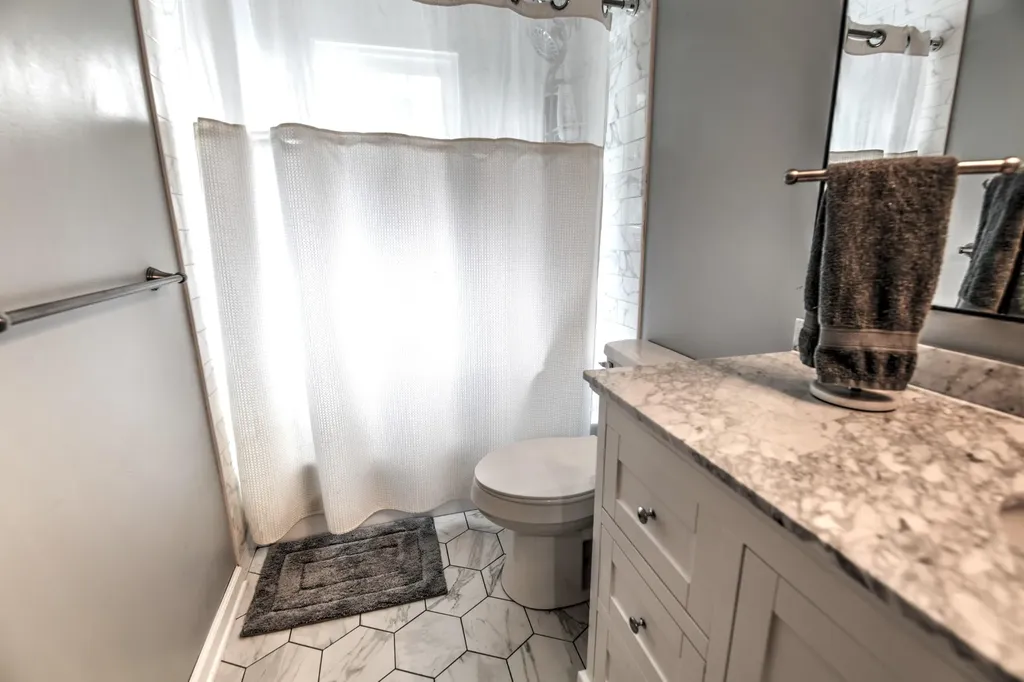 169 Manitoba Lane Lexington KY 40515