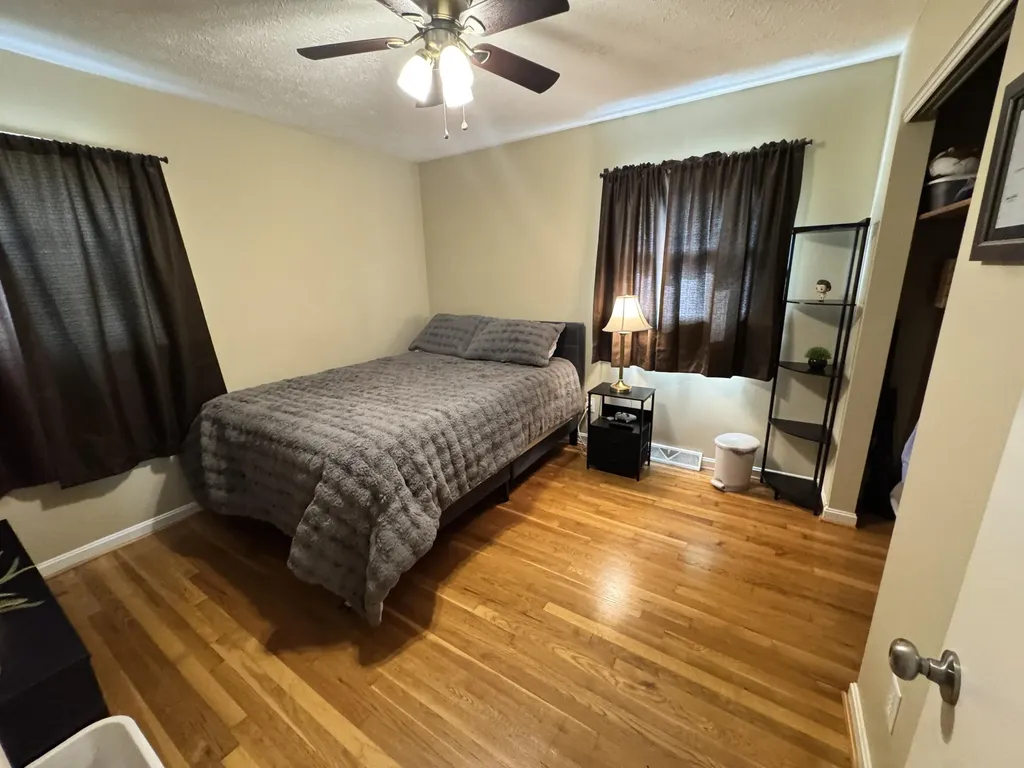 169 Manitoba Lane Lexington KY 40515