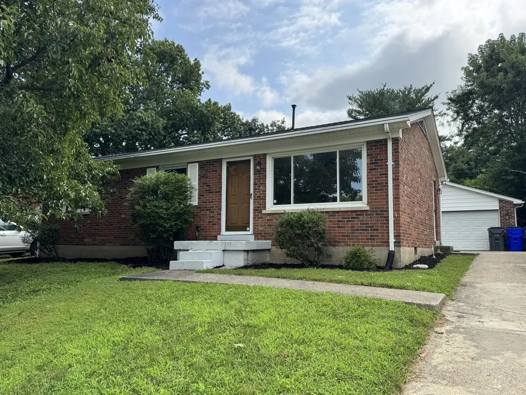 169 Manitoba Lane Lexington KY 40515