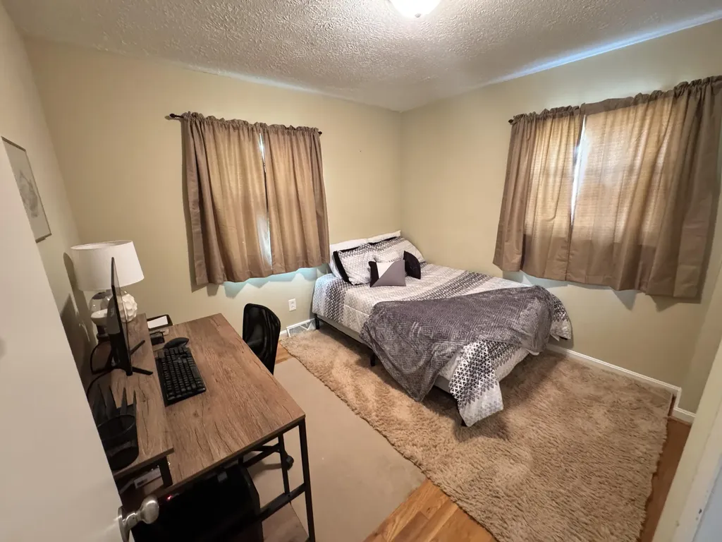 169 Manitoba Lane Lexington KY 40515
