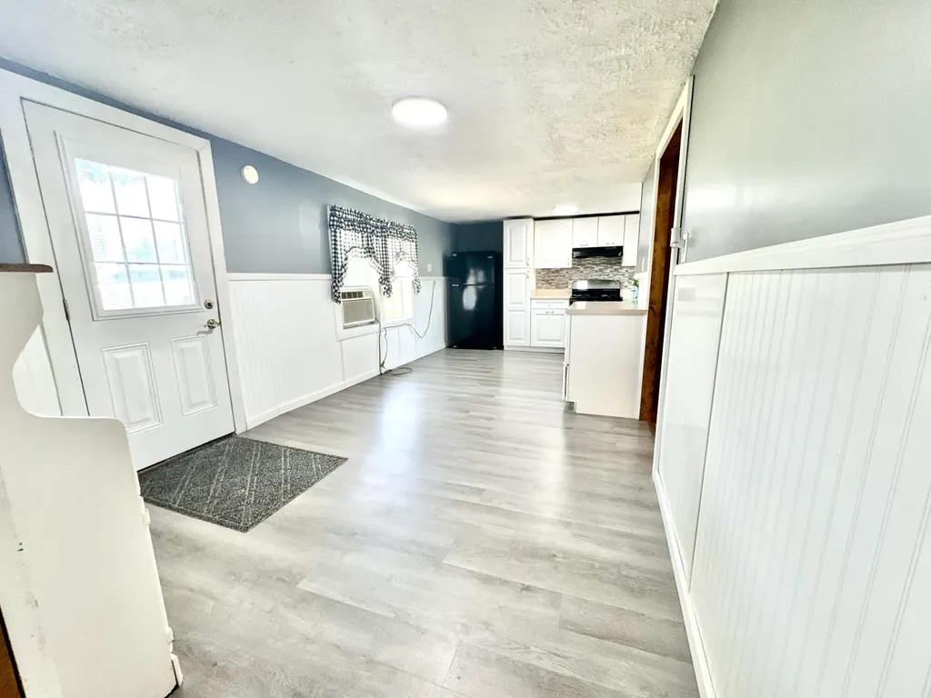 10861 Ky-57 Tollesboro KY 41189