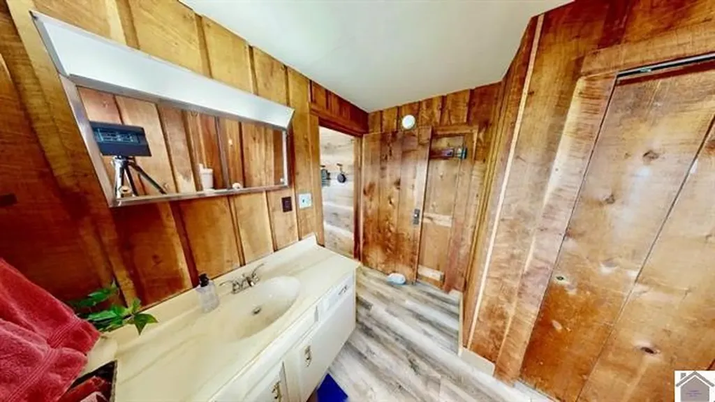 44 Gabby Lane Cadiz KY 42211
