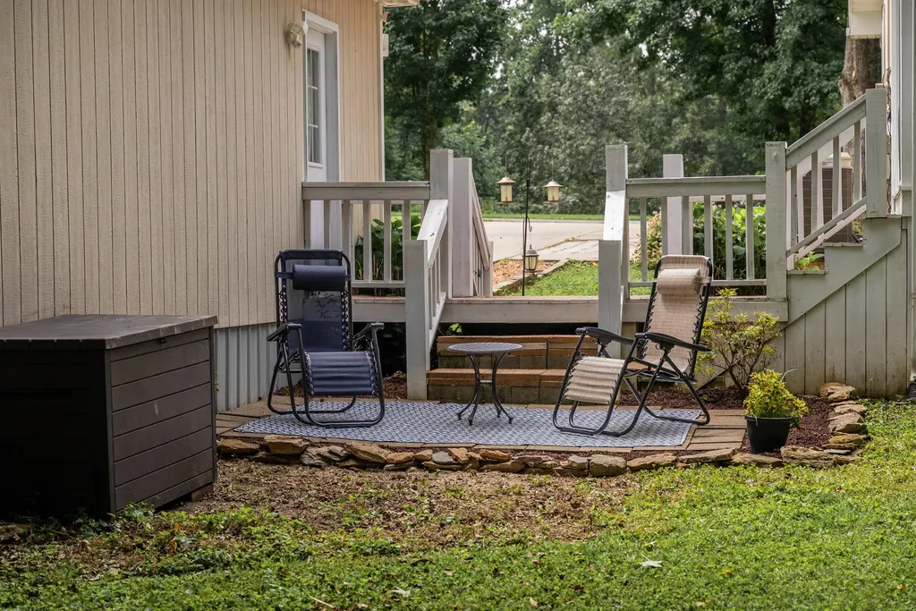 87 Cherokee Springs Court Jamestown KY 42629