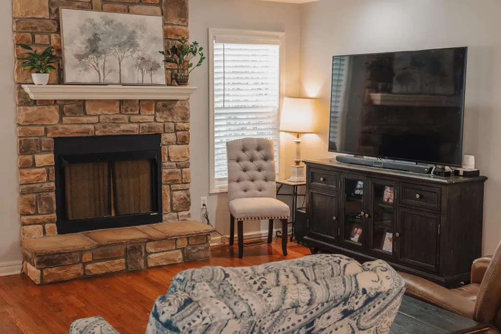 87 Cherokee Springs Court Jamestown KY 42629