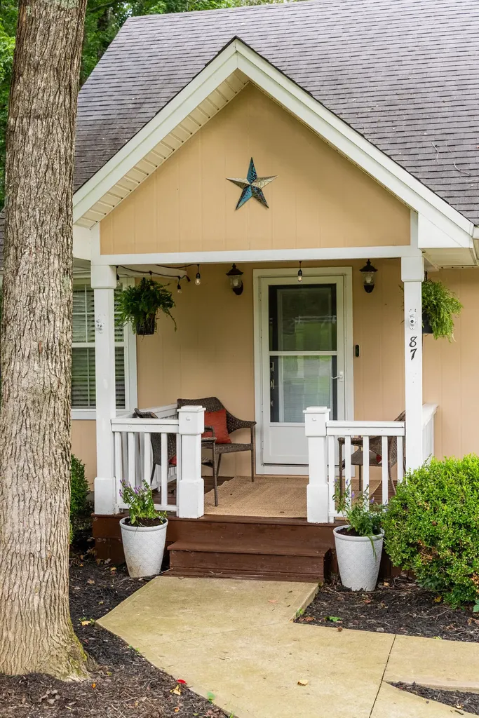 87 Cherokee Springs Court Jamestown KY 42629