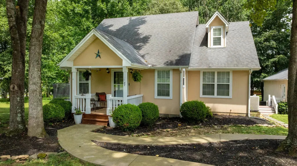 87 Cherokee Springs Court Jamestown KY 42629