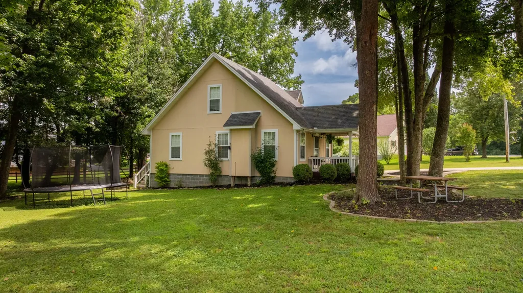 87 Cherokee Springs Court Jamestown KY 42629