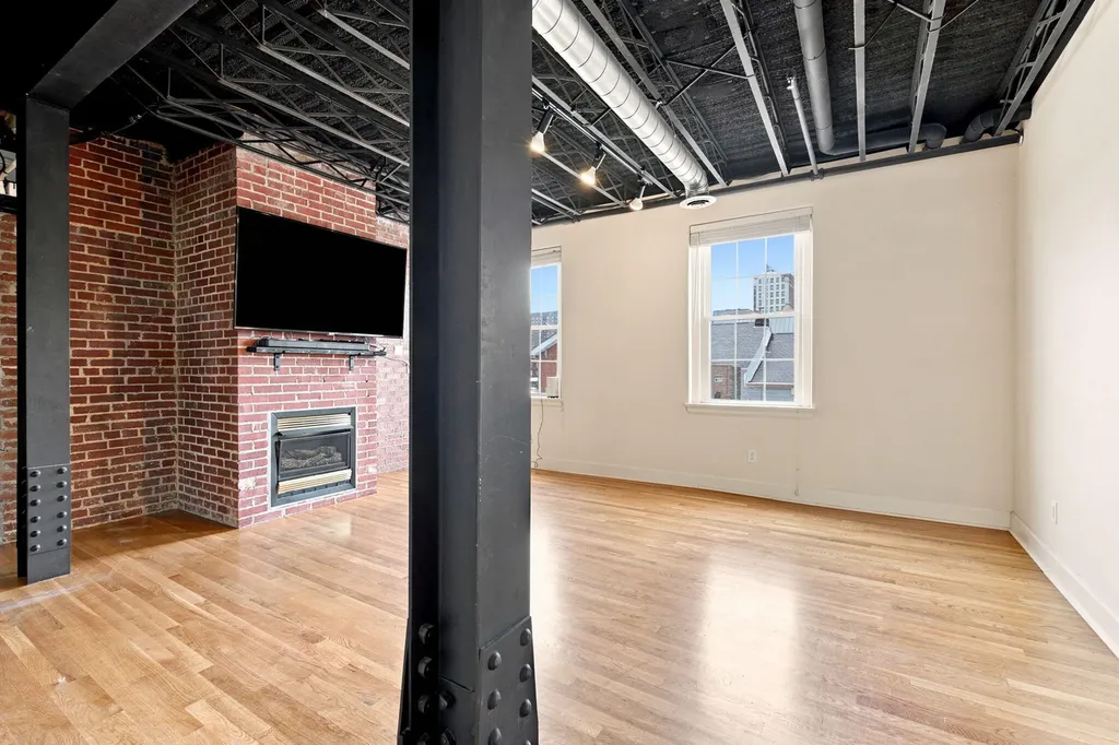 200 W Second Street Lexington KY 40507