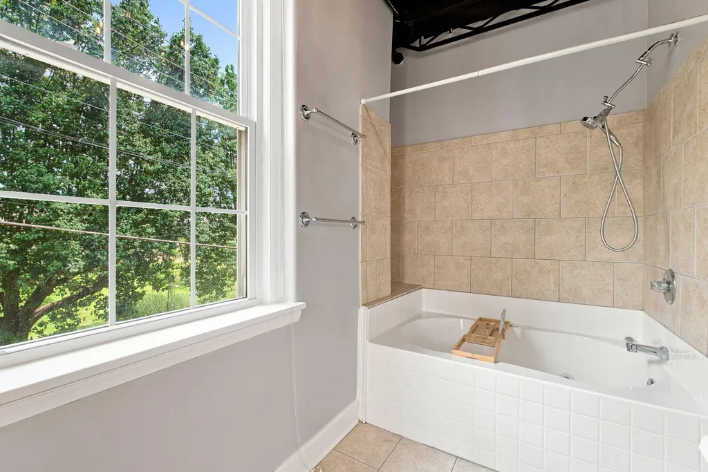 200 W Second Street Lexington KY 40507