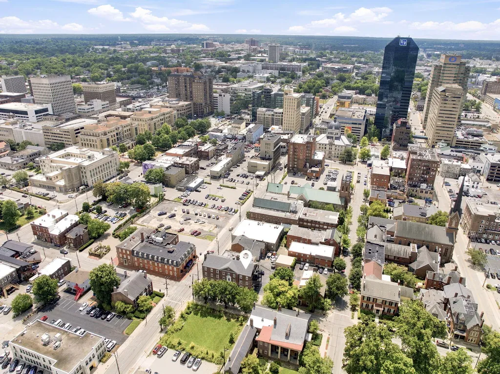 200 W Second Street Lexington KY 40507
