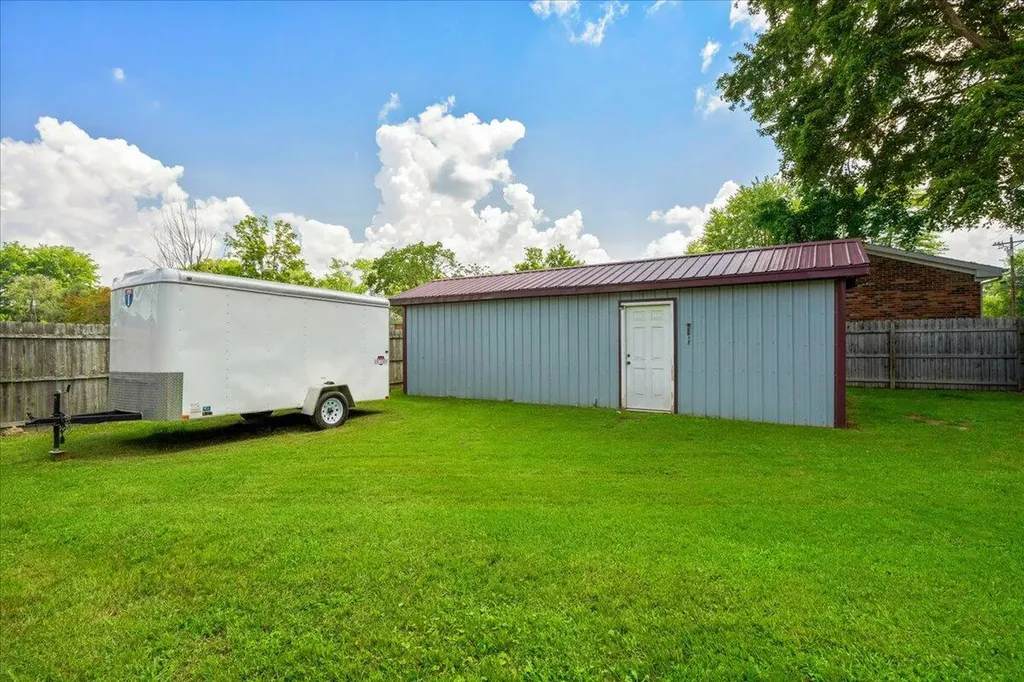 132 Airport Road Stanton KY 40380