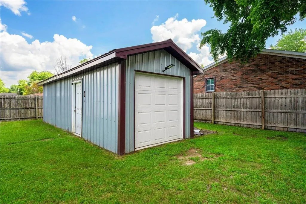 132 Airport Road Stanton KY 40380