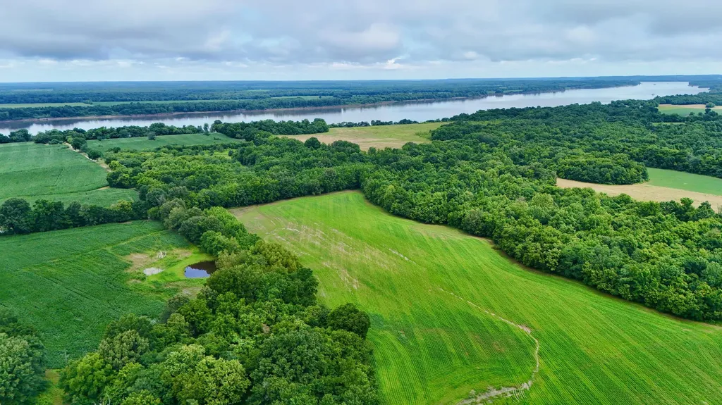0000 Gillahan Road Ledbetter KY 42058