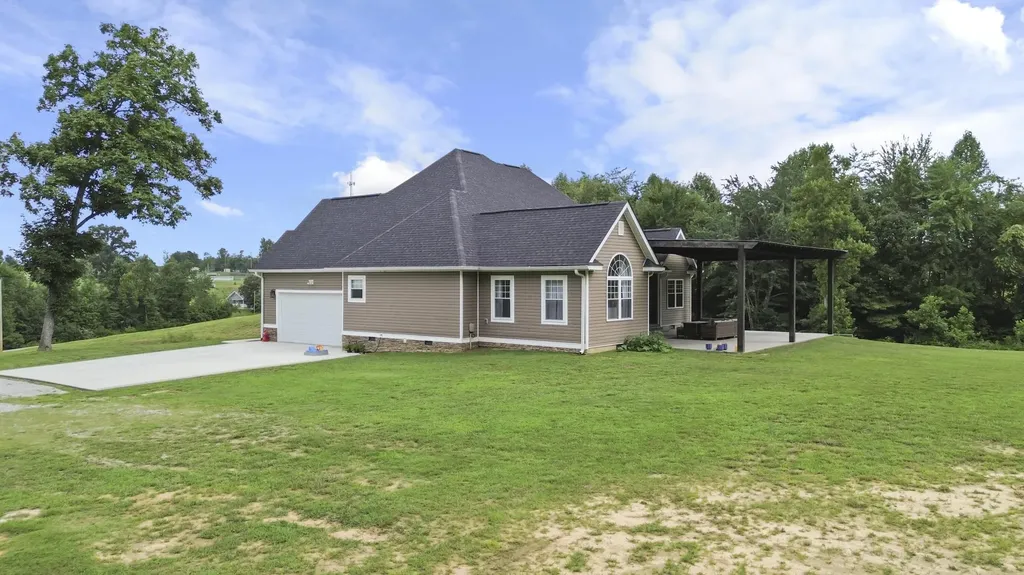 149 Virginia Lane Pine Knot KY 42635