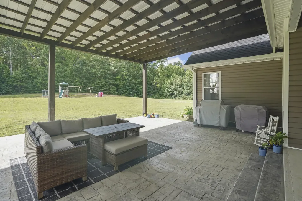 149 Virginia Lane Pine Knot KY 42635