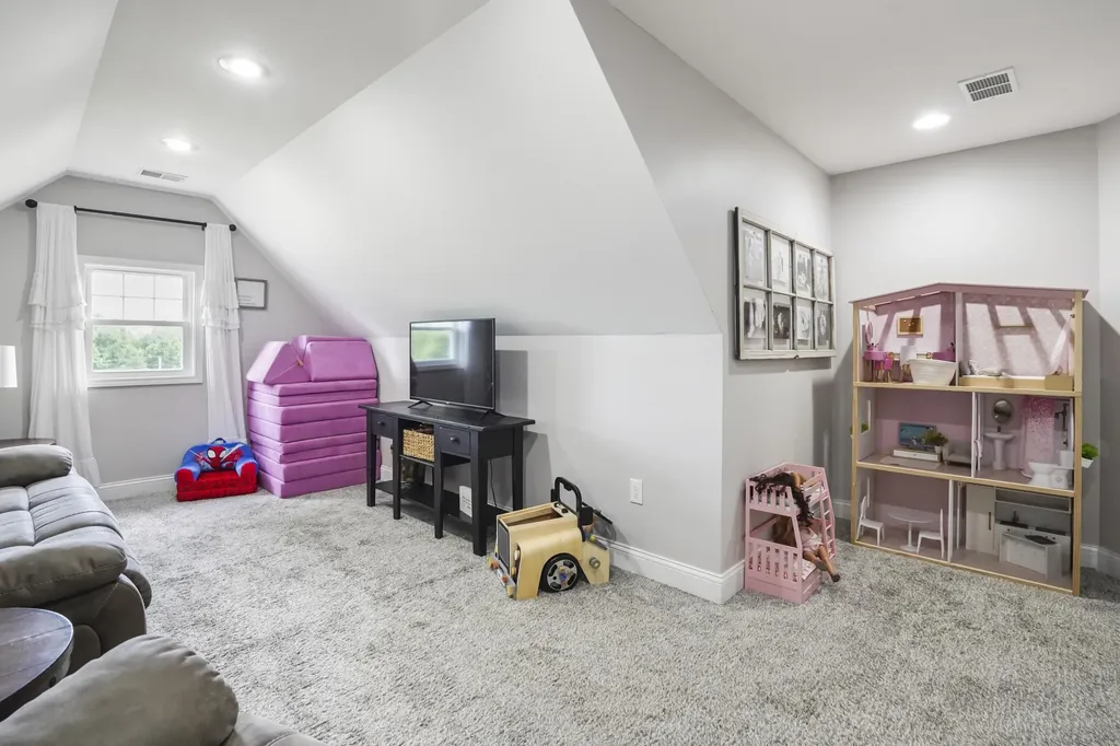 149 Virginia Lane Pine Knot KY 42635