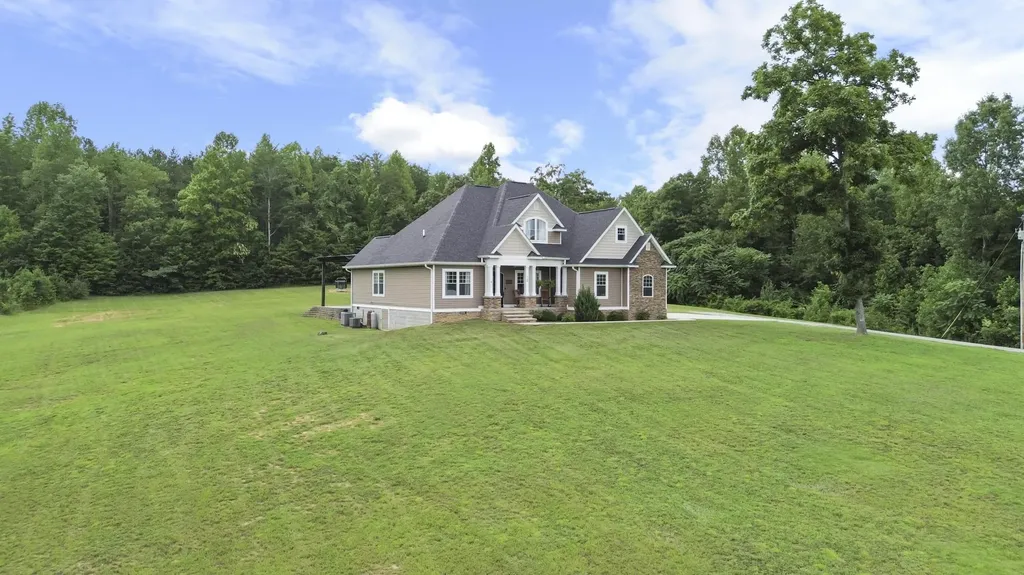 149 Virginia Lane Pine Knot KY 42635