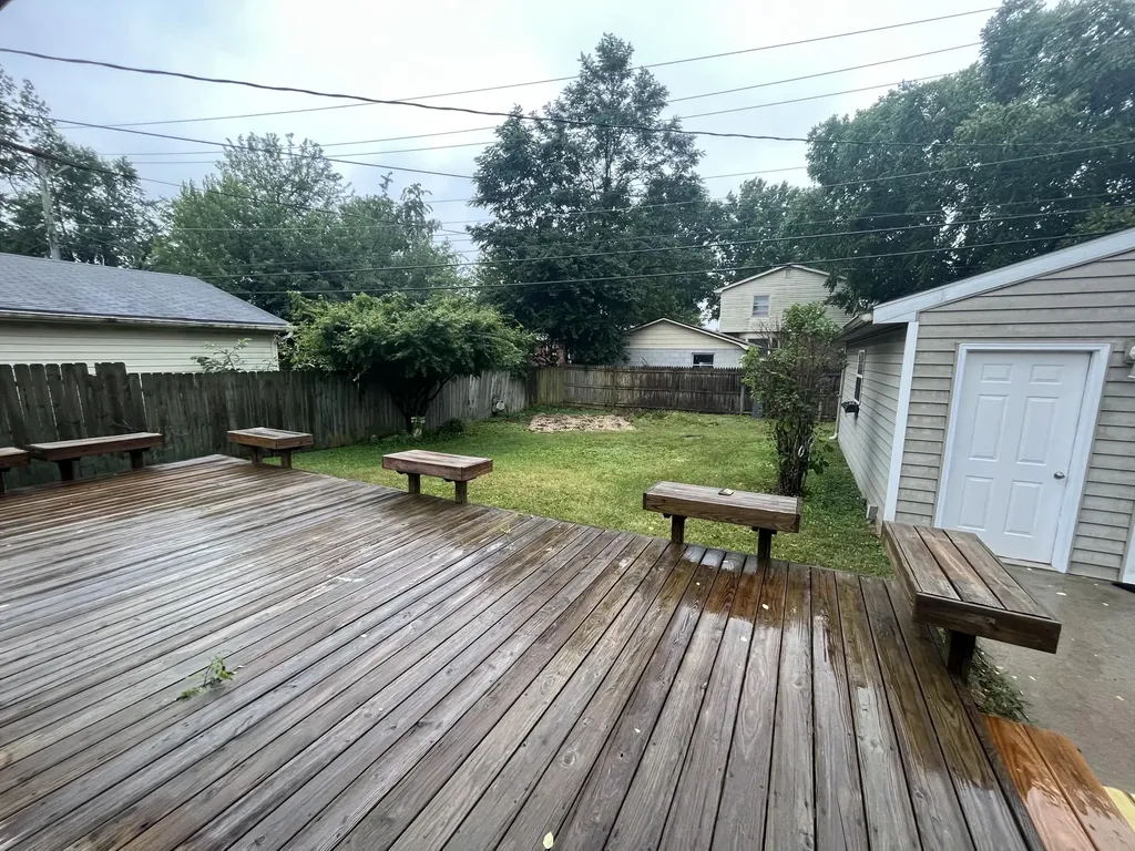 886 Honeysuckle Road Lexington KY 40504