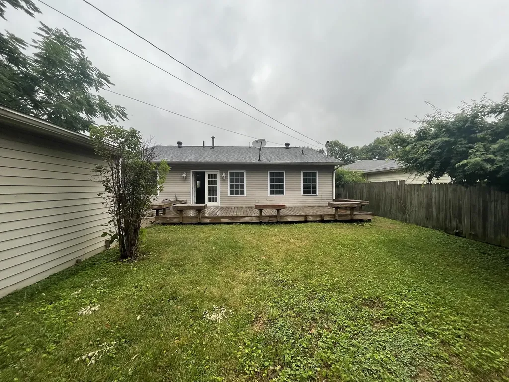 886 Honeysuckle Road Lexington KY 40504