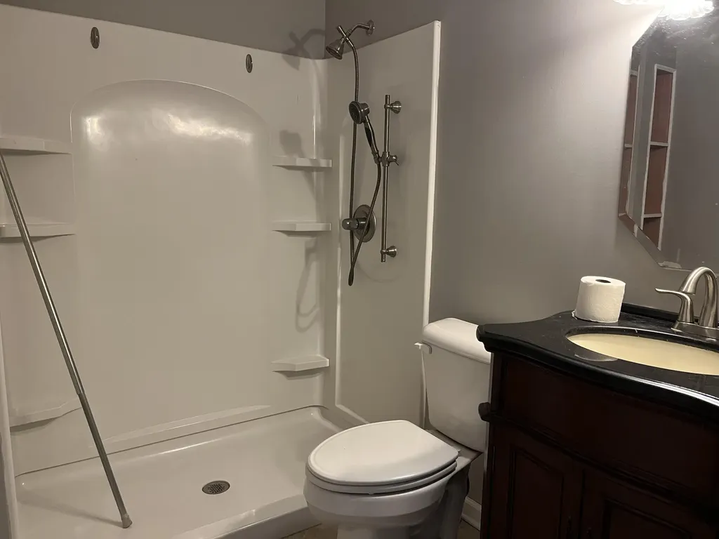 886 Honeysuckle Road Lexington KY 40504