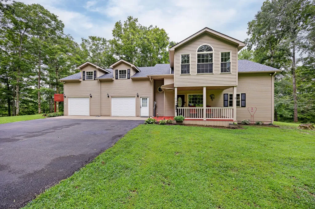 125 Nixon Road Columbia KY 42728