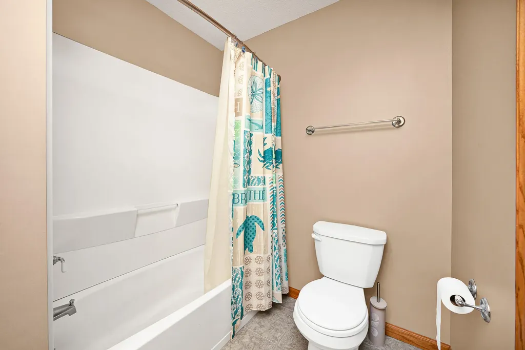 125 Nixon Road Columbia KY 42728