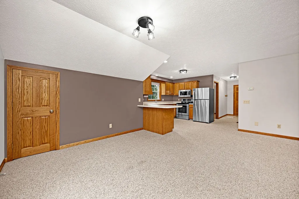 125 Nixon Road Columbia KY 42728