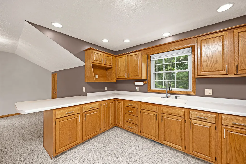 125 Nixon Road Columbia KY 42728