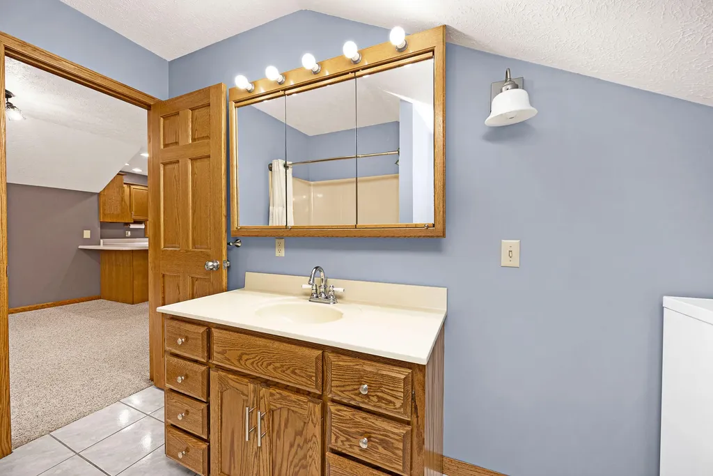 125 Nixon Road Columbia KY 42728