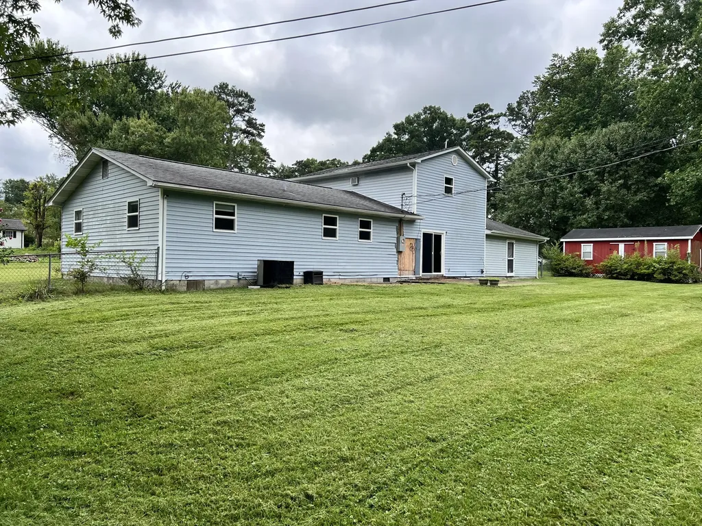 7 Jamestown Estates London KY 40744