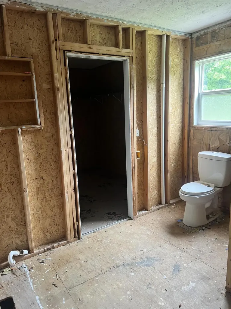 7 Jamestown Estates London KY 40744