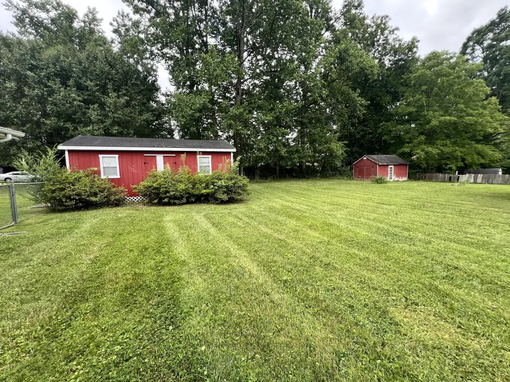 7 Jamestown Estates London KY 40744