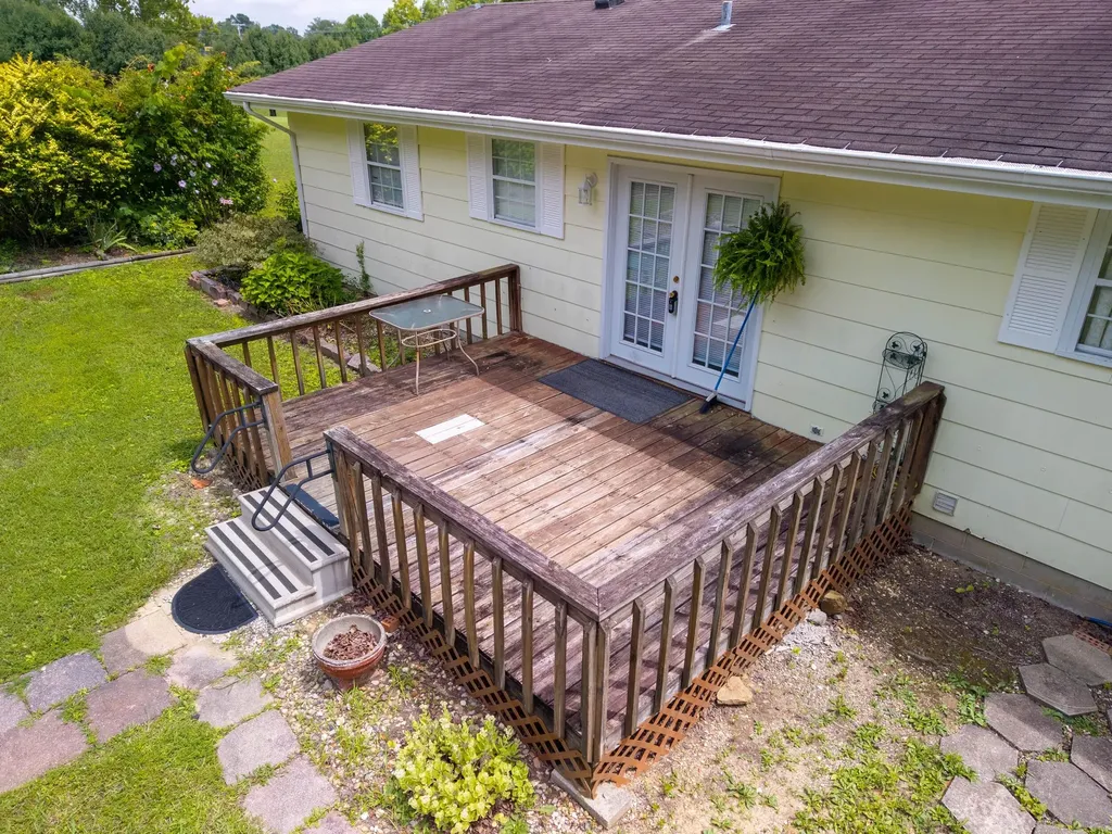 6616 Barbourville Road London KY 40744