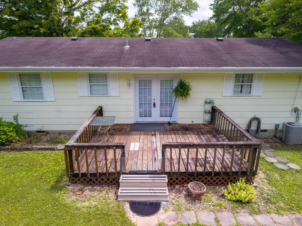 6616 Barbourville Road London KY 40744