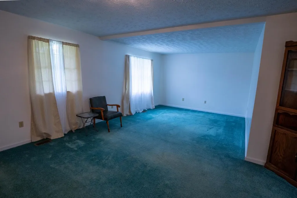 6616 Barbourville Road London KY 40744