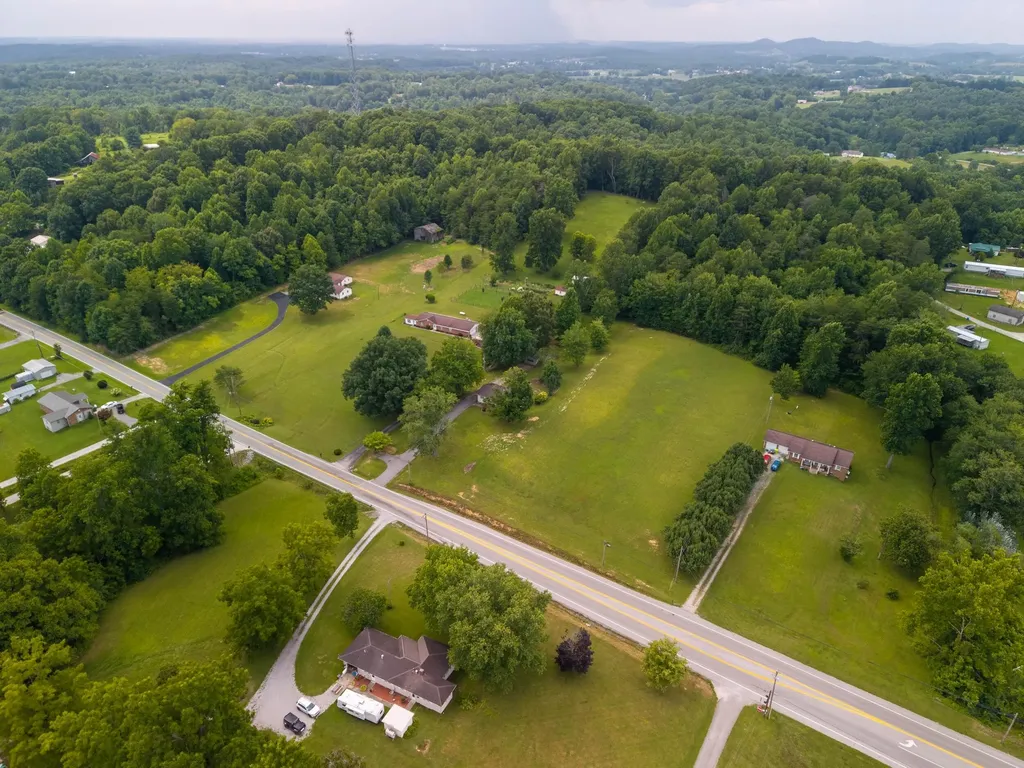 6616 Barbourville Road London KY 40744