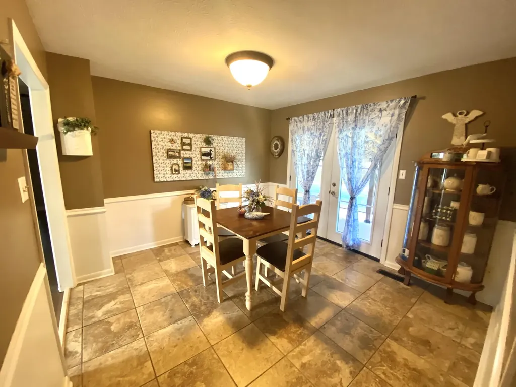 245 Hodge Landing Road Ledbetter KY 42058