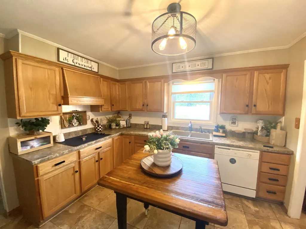 245 Hodge Landing Road Ledbetter KY 42058