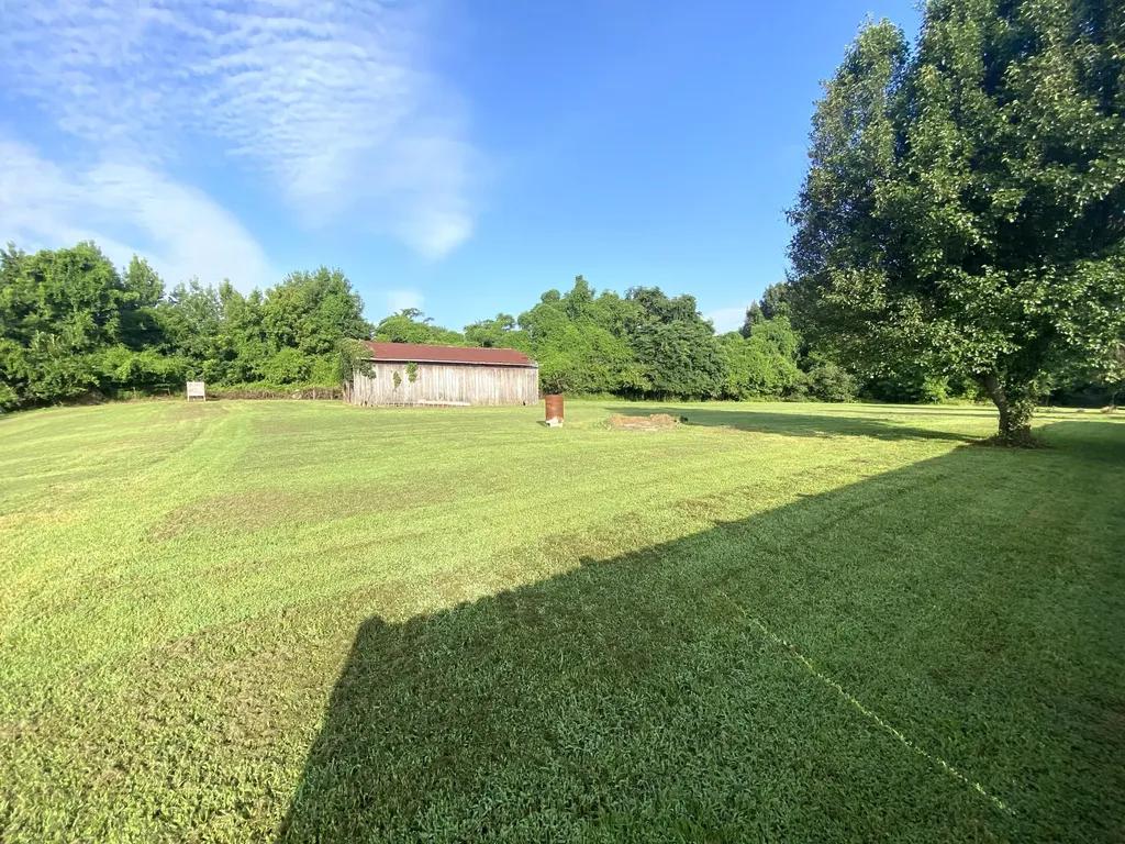 245 Hodge Landing Road Ledbetter KY 42058