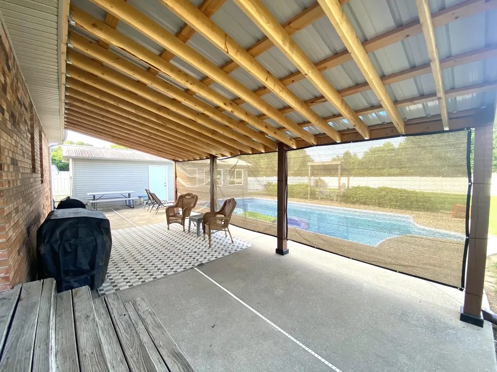 245 Hodge Landing Road Ledbetter KY 42058