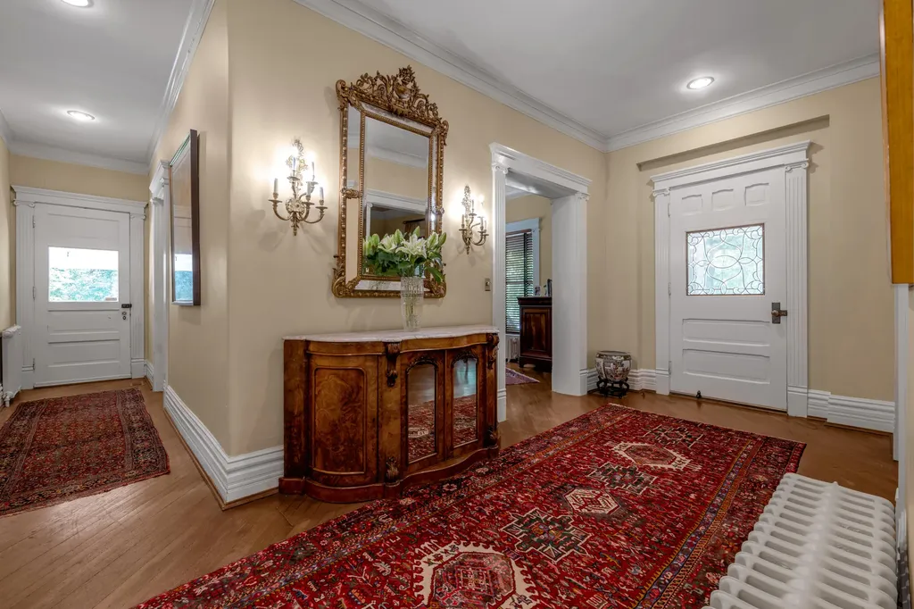 262 S Ashland Avenue Lexington KY 40502