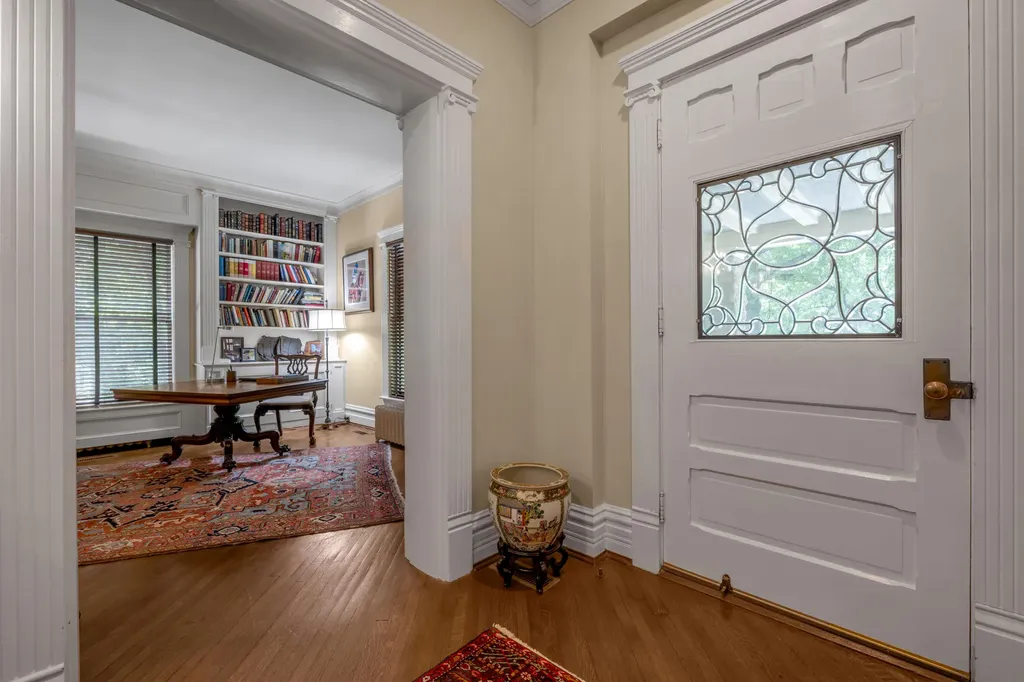 262 S Ashland Avenue Lexington KY 40502