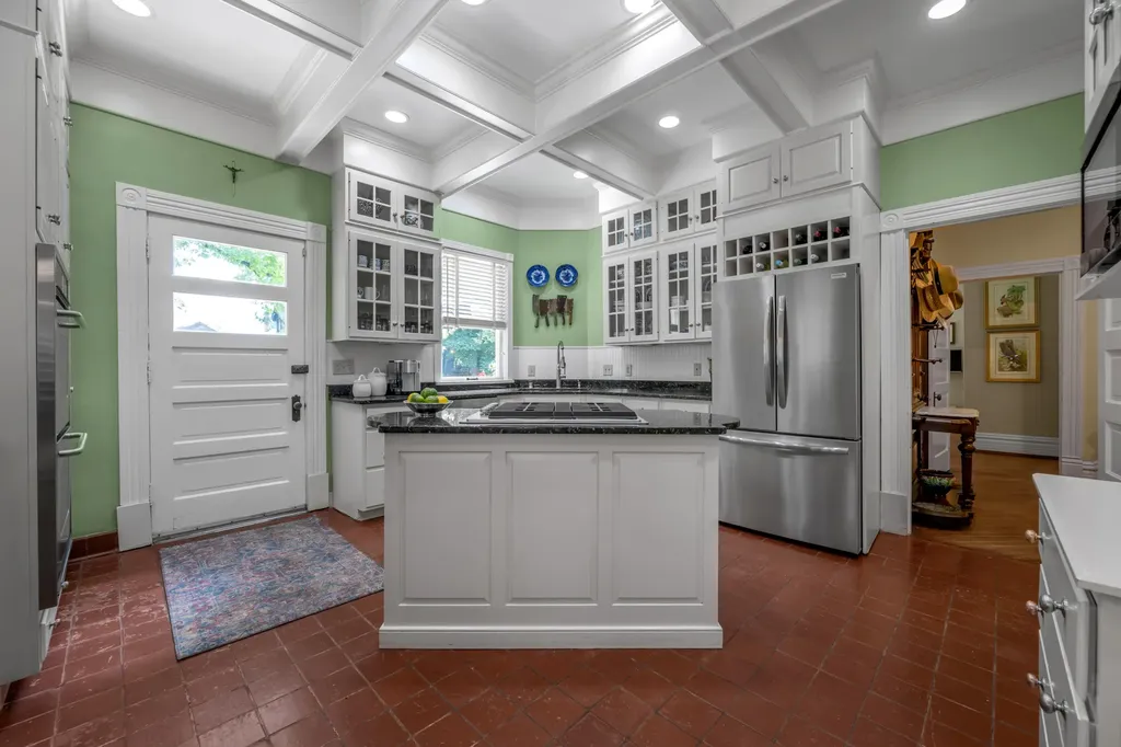262 S Ashland Avenue Lexington KY 40502