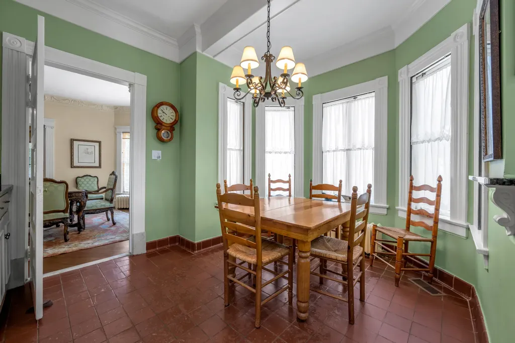 262 S Ashland Avenue Lexington KY 40502